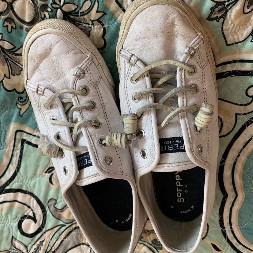 White Sperry